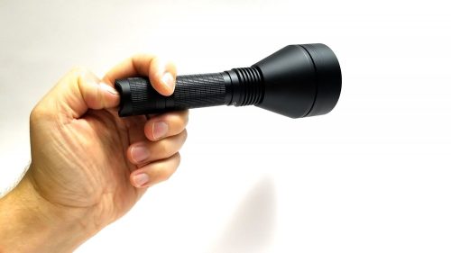 Svítilna Convoy L21B PM1 21700 1345m dosah s 1320lm